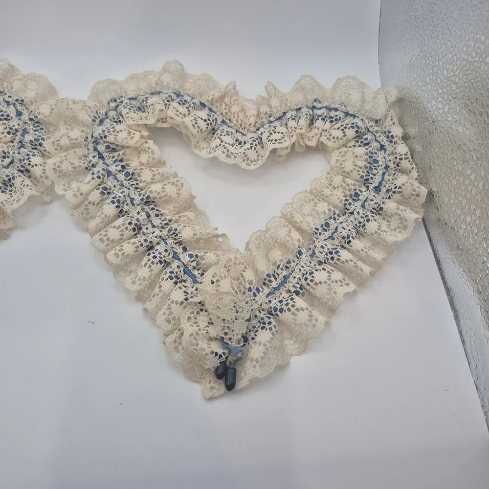 Vintage Heart Lace Decor Cottage Granny Core Cream & Blue